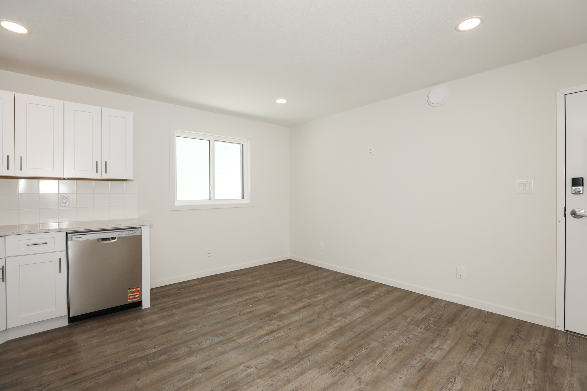 Fort Macleod Kitchen with Stainless Steel Appliances